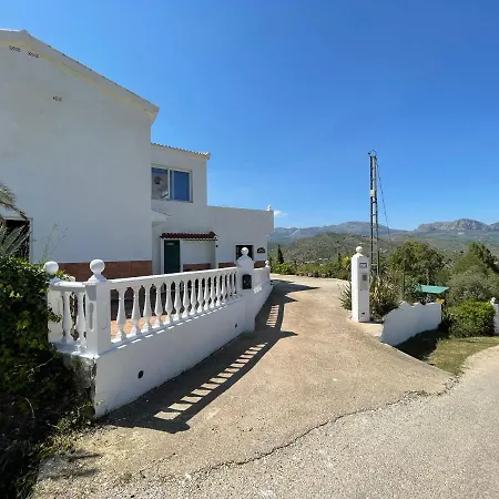 Casa Almendro *