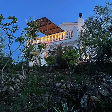 Villa Casa Almendro *
